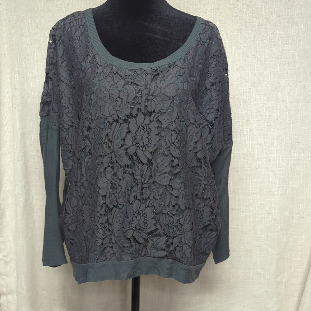 Chaser XS  Dark Green Lace Lightweight Elegant Top